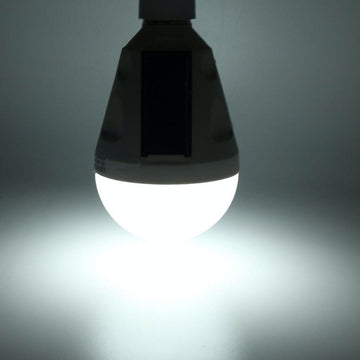 Bec Led 12W cu Incarcare Solara + DC 5V - Frize