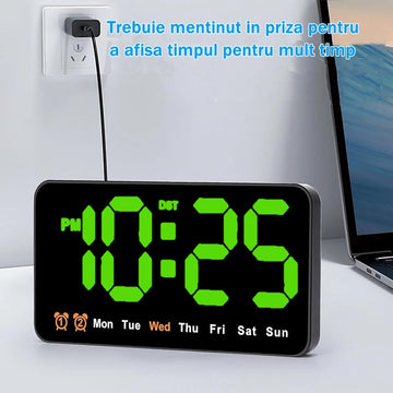 Digitális asztali és falióra zöld LED fénnyel, ébresztő, naptár, hőmérséklet, szundi funkció, éjszakai mód, 11x21 cm