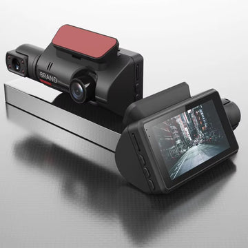 Cameră Auto de Bord 4K Traffic – Vedere Nocturnă, Monitorizare Parcare + Card SD Cadou