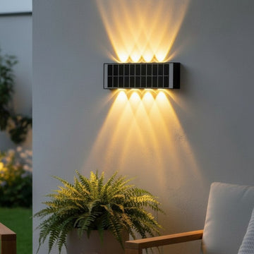 Aplică LED Exterior Solară, 8W, IP65, 3000K, Senzor Lumină, Neagră