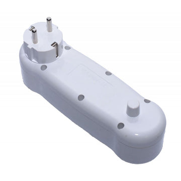 Háromszoros csatlakozó 2+1 2 USB-vel és kapcsolóval
